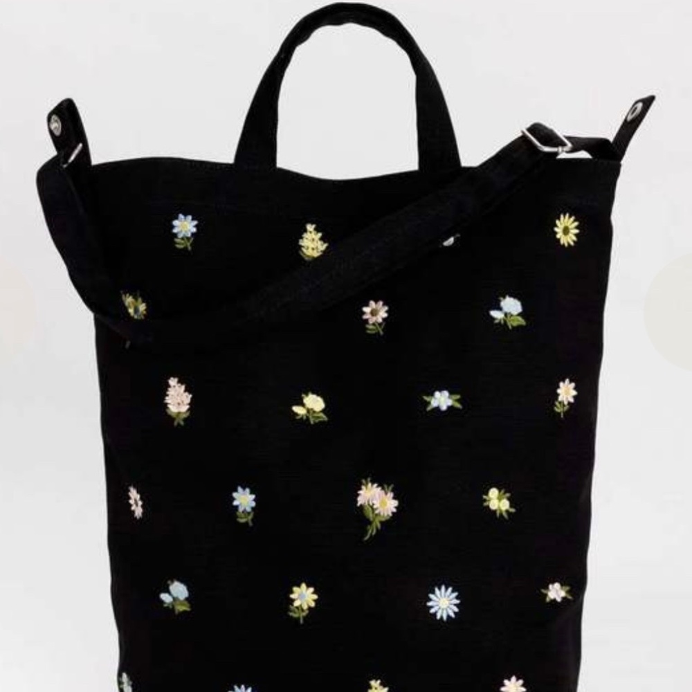 Baggu Duck Bag, Embroidered Ditsy Floral Black